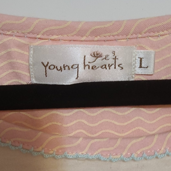 Young Hearts Adorable Sleep Shirt - Picture 2 of 3